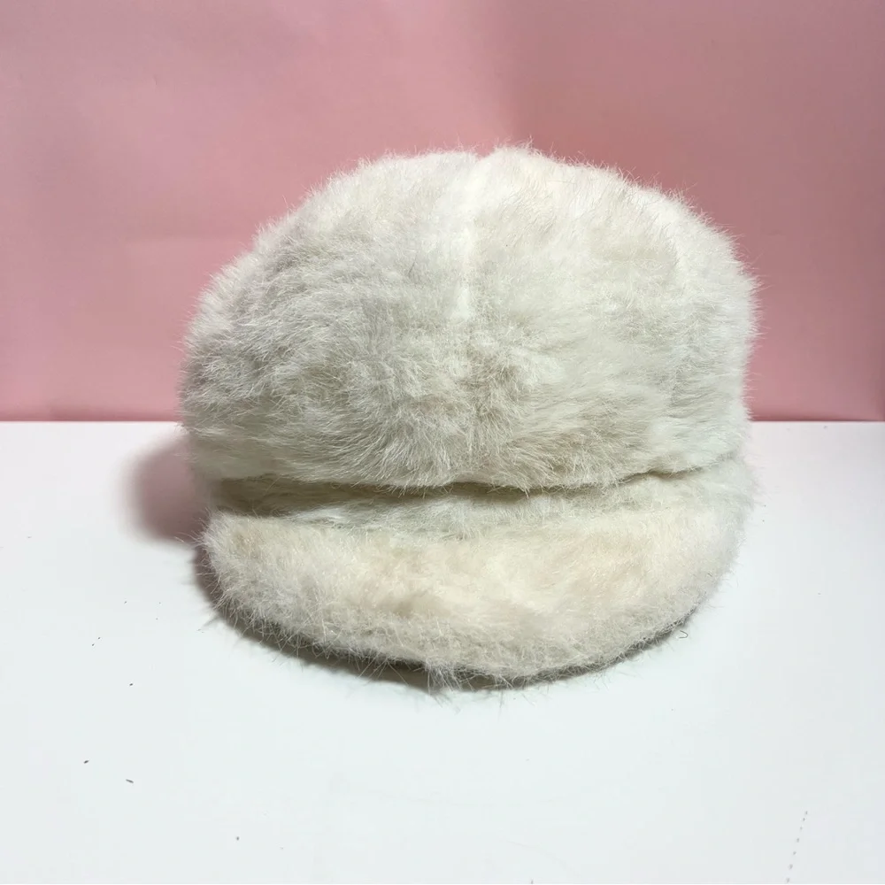 Vintage retro mid century 60s 70s oversized white ivory fur newsboy cap hat - Picture 2 of 6